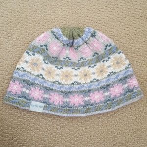 Turtle fur flower hat